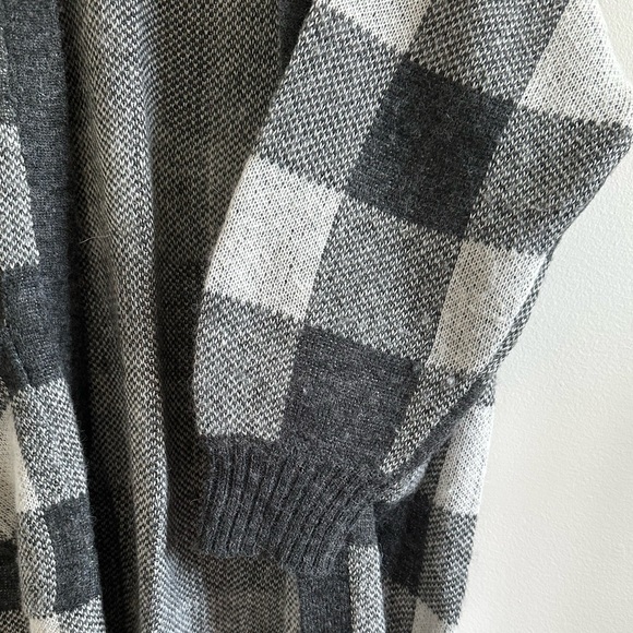 Oversize plaid cardigan - Picture 10 of 10